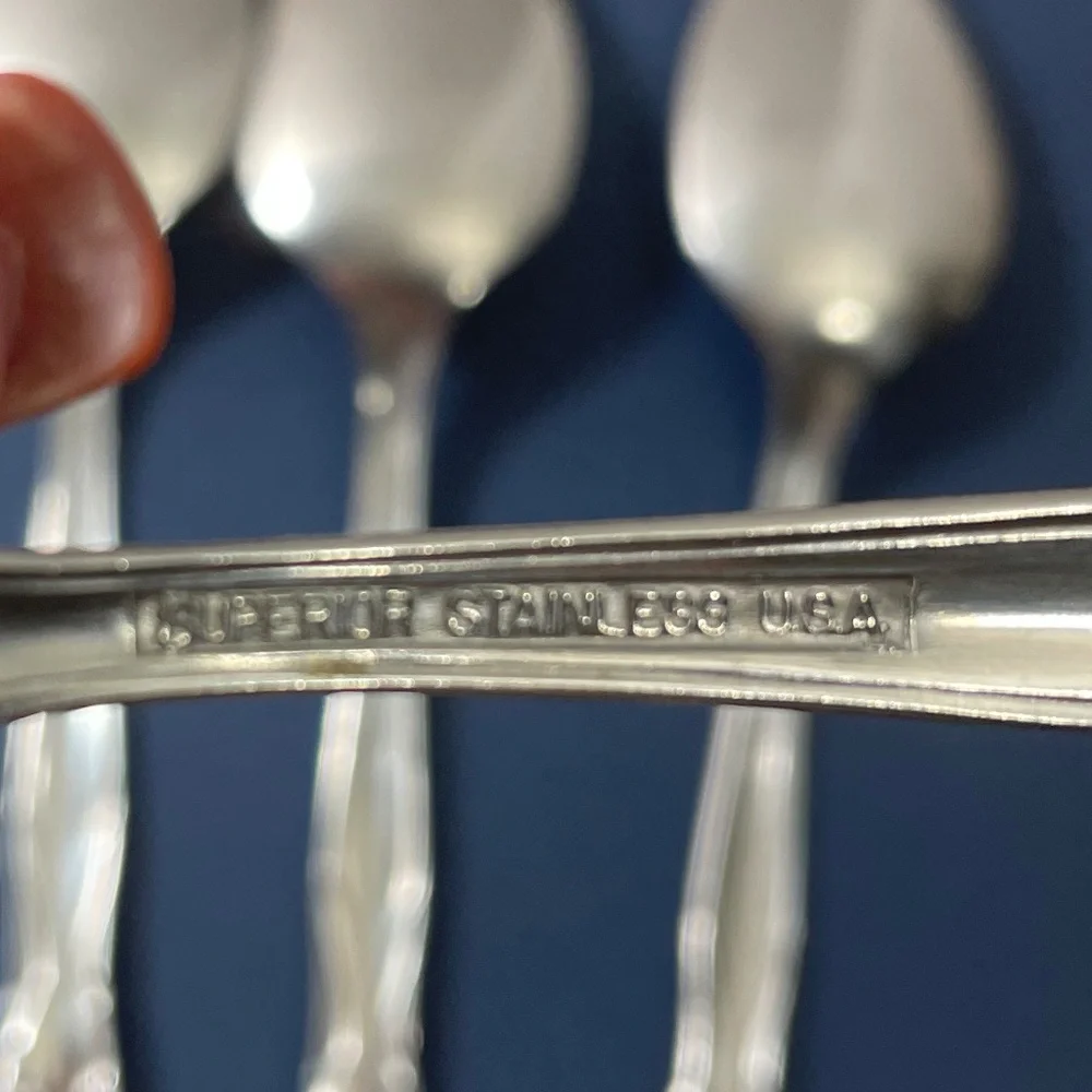 Vtg International Silver CHAPEL HILL 4 Oval Soup Spoons Superior Stainless MCM